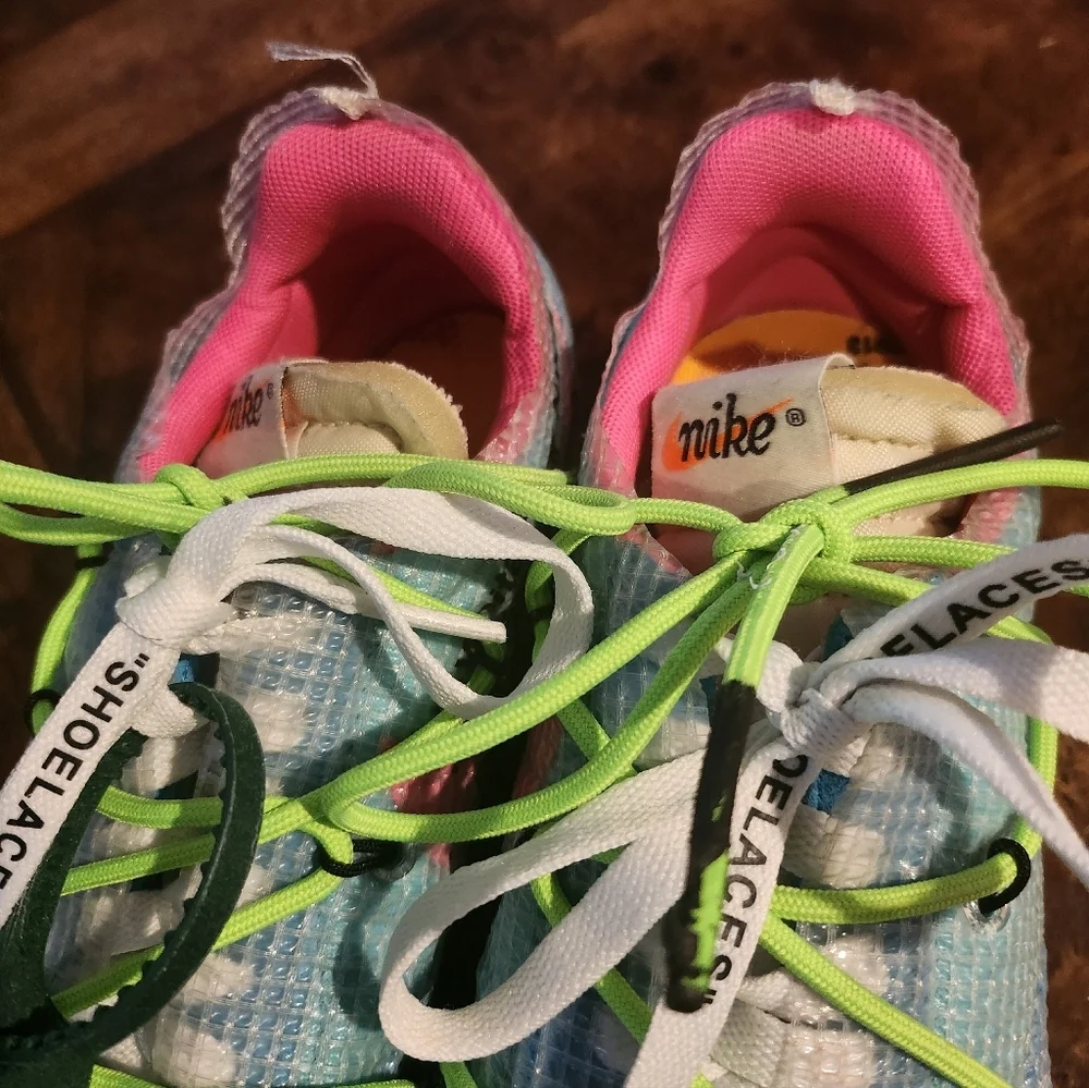 Off-White x Nike Zoom Vapor Street 
